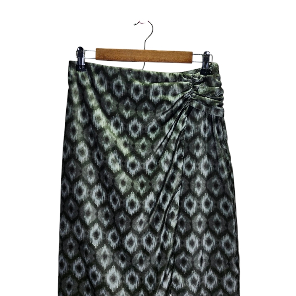 NWT Zara Velvet Midi Skirt Color Green Black Slit Size Small - Picture 3 of 8